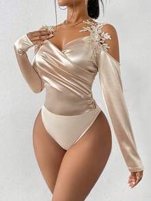 VaVaBold Women's Guipure Lace Patchwork Ruched Open-Shoulder Bodysuit Fall Cloth For Women - Apricot - View 4