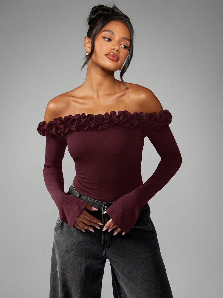 MISSGUIDED Body bardot à manches longues avec volants et détail d'application de rose à l'épaule dénudée
