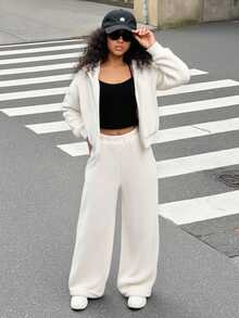 SHEIN 3pcs/Set Tween GirlsFlannel White Hoodie, Camisole And Loose Sweatpants, Casual Sports Outfit, Autumn/Winter