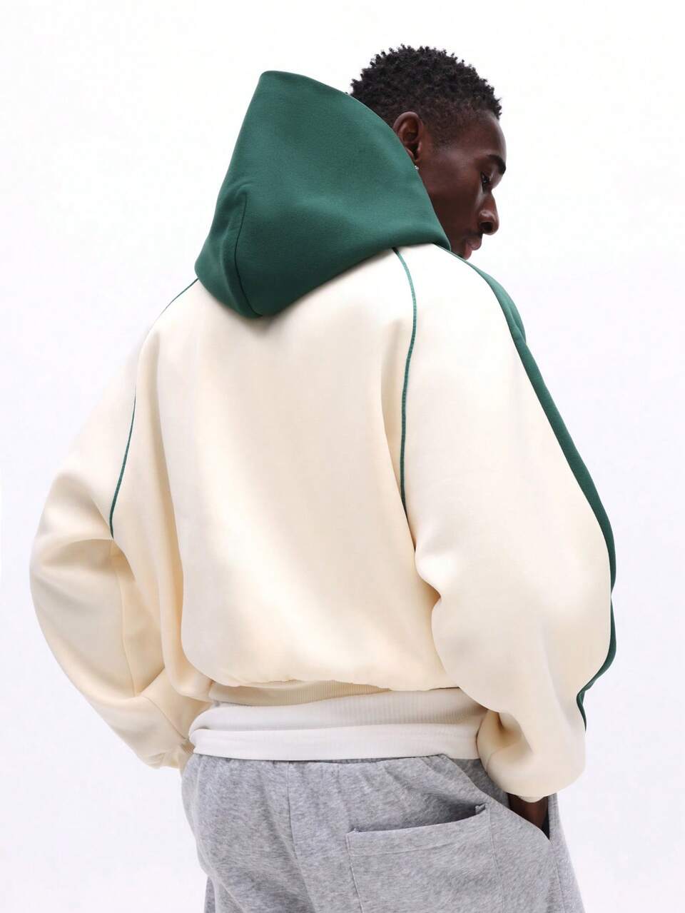 SUMWON Regular Men's Pullover Hoodie With Drawstring New York Print Centre Pocket Relaxed Fit Winter Casual Sweatshirt