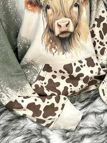 EMERY ROSE 热销款式，复古奶牛图案拼接高地奶牛印花女式连帽卫衣，适合购物和约会等西部风格场合，时尚吸睛，秋冬季保暖。 - 彩色 - 查看 4