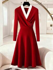 Franclia 复古V领收腰连衣裙，适合感恩节、圣诞节、新年等场合穿着 - 紅色 - 查看 3