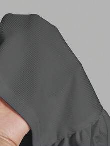 Slaydiva paquete de 3 tops de tirantes básicos casuales de cuello en V profundo acanalado, sin mangas, en color negro y blanco para mujeres - Multicolor - Ver 11