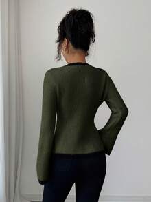 SHEIN Elenzya Suéter elegante de mujer con cuello redondo y diseño de botones delanteros en contraste de color - Verde - Ver 2