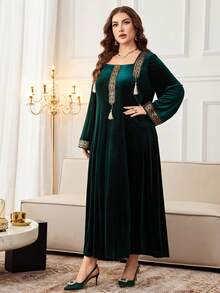 Al Najma Plus Size Women's Square Neck Long Sleeve Sequin Tassel Luxurious Elegant Arabic Style Party Dress - Dark Green - View 3