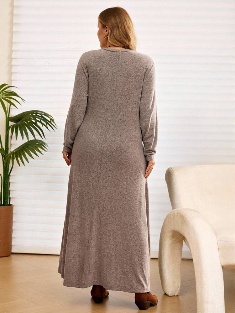 Plus Size Women Solid Color Round Neck Long Sleeve Pocket Casual Loose Dress Brown Dress For Women   Stylish Clothing Collection Elegant Party Clothes For New Year Christmas Clothes For Women  Winter Clothes For Women Knit Maxi Dress