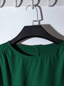 Franclia Vestido elegante de mujer de unicolor con cuello redondo, volantes y manga larga - Verde Oscuro - Ver 4