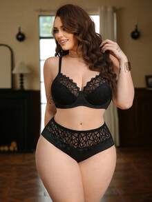 SHEIN 2pcs Plus Size Lace Patchwork Underwire Bra Set - Black - View 4