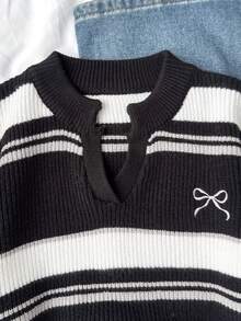 SHEIN 少女V领条纹针织套头毛衣，休闲撞色款