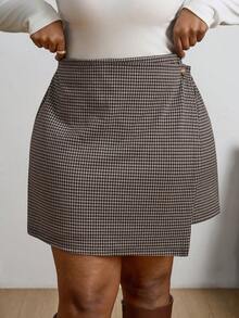 SHEIN PETITE CURVE 大码女式不对称下摆千鸟格休闲迷你裙 - 棕色 - 查看 6