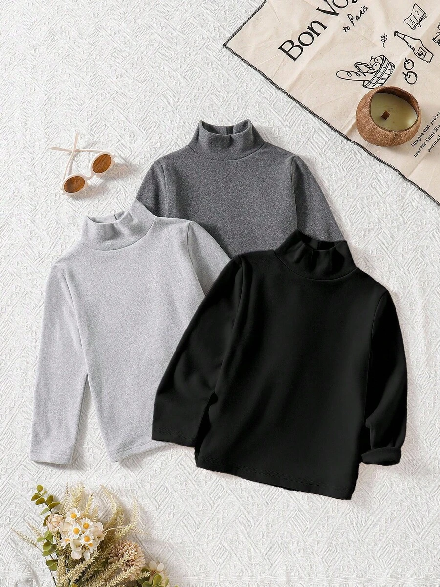 两件套男童基础款宽松高领T恤，舒适百搭，可内搭或外穿，性价比高，适合4-7岁男童，居家、户外、上学皆宜。