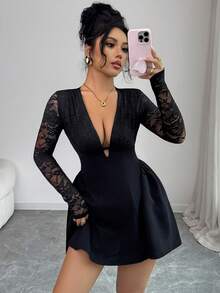 Rafferiza 优雅黑色蕾丝拼接针织面料弹力深V领长袖修身迷你连衣裙，适合单身派对、舞会等场合。 - 黑色 - 查看 4
