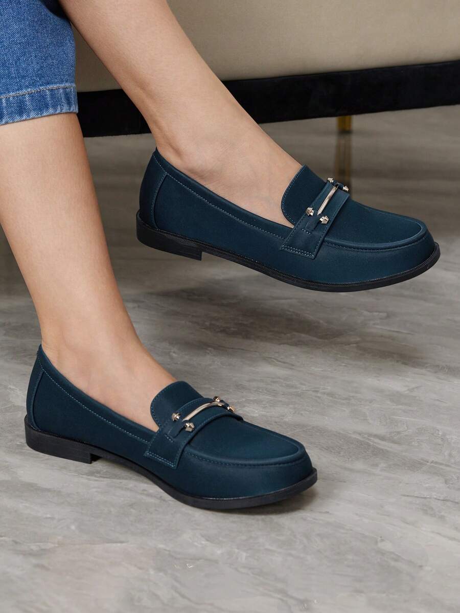 Sleekvia 橄榄绿休闲耐穿牛津平底鞋（女款）