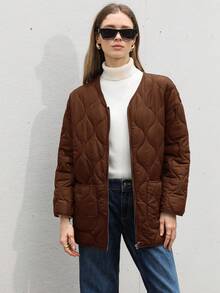 Aveloria Modichic 女士休闲百搭金属拉链波浪绗缝中长款轻薄羽绒服 - 咖啡棕 - 查看 3