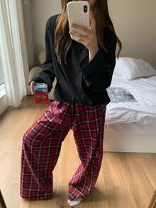 DAZY Teens/Youth Girls Casual Loose Plaid Pajamas/Loungewear, Autumn - Black - View 2