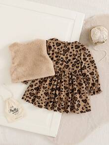 SHEIN 女孩复古格子连衣裙 + 人造毛皮背心两件套，长袖喇叭袖，秋冬甜美装扮 - 米色 - 查看 3