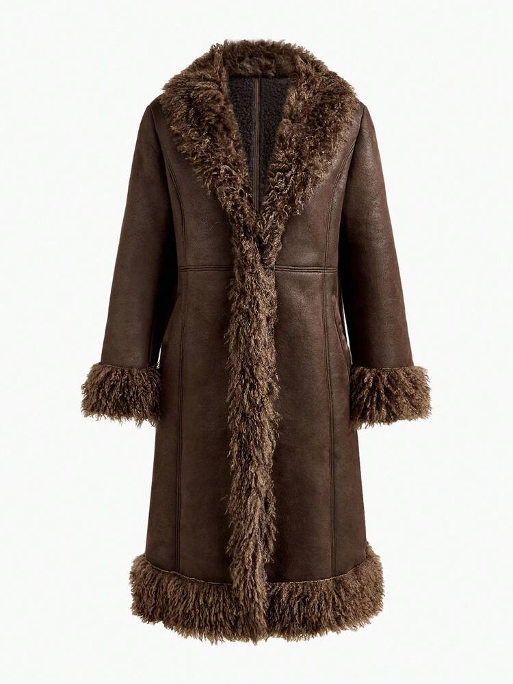 Cappotto lungo in finta pelliccia con maniche a cascata