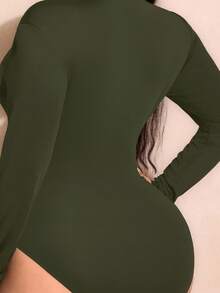SHEIN SXY Plus Size Solid Color Casual Long Sleeve Bodysuit, Autumn