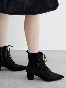 Daringsoles Fashionable Versatile Lace-Up Chunky Heel Ankle Boots - Black - View 5