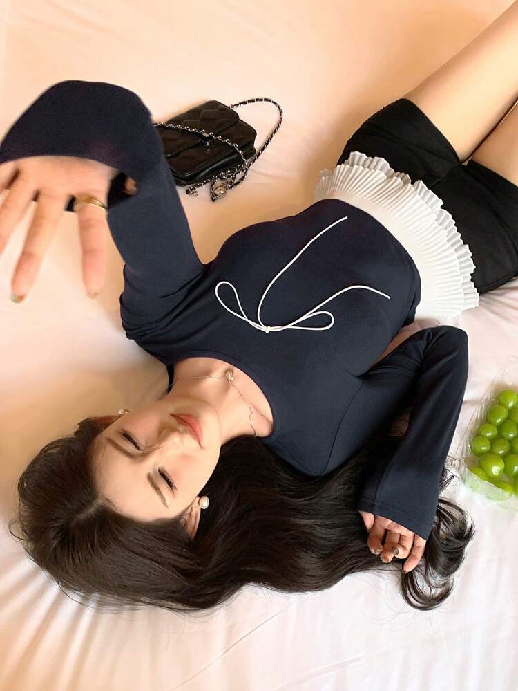 Women's Round Neck Long Sleeve Tie Design Patchwork Pleated Ruffle Hem Fashion T-Shirt