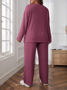 SHEIN Essnce Plus Size Solid Color Minimalist Daily Wear Round Neck Long Sleeve Top And Pants 2-Piece Set/Winter - Hot Pink - View 2