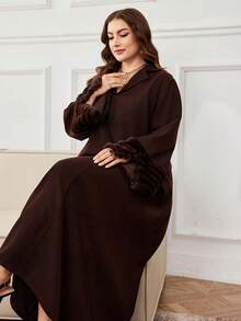 Al Najma 休闲纯色立领长袖蓬松装饰宽松常规春秋季加大码女式阿拉伯长裙 - 咖啡棕 - 查看 4