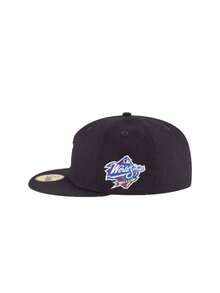 New Era قبعة رجالية مطابقة من الصوف 59Fifty لبطولة الدوري الأمريكي لعام 1998 لفريق نيويورك يانكيز باللون الأسود - الأزرق - مشاهدة 4