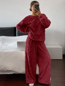 DAZY 两件套女士加厚抓绒宽松长袖上衣和裤子蓬松睡衣套装，冬季 - 紅色 - 查看 4