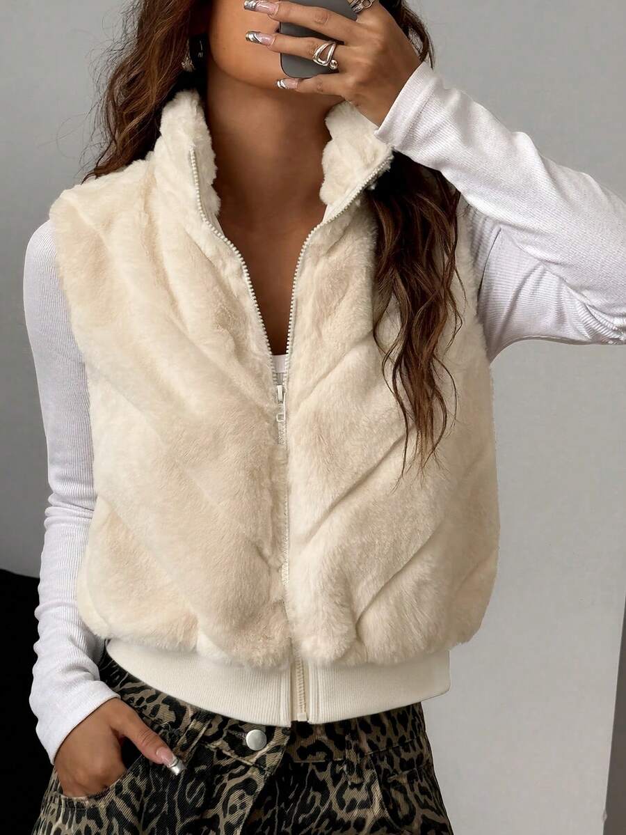 SHEIN EZwear 毛绒无袖女士纯色风衣 - 杏色 - 查看 1