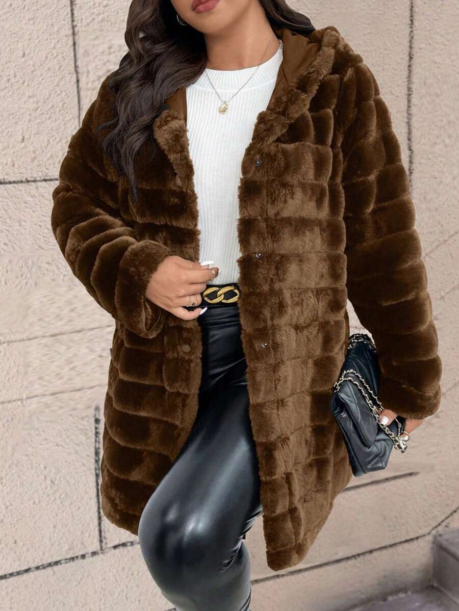 SHEIN Clasi Giacca con cappuccio in pelliccia sintetica di lusso casual per donne taglie forti