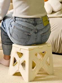 1 pieza Taburete plegable ultraligero y ajustable, antideslizante, de fácil almacenamiento, con diseño compacto y de pequeña huella, en colores surtidos, para usar en el hogar, la cocina, el baño, la pesca, actividades al aire todo el año, de uso múltiple. - Beis - Ver 2