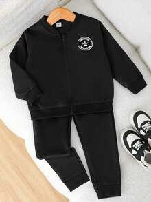 男童两件套外套套装，长袖拉链翻领外套+松紧裤脚休闲裤，简约百搭设计，适合秋冬季休闲、上学、通勤等场合。 - 黑色 - 查看 7