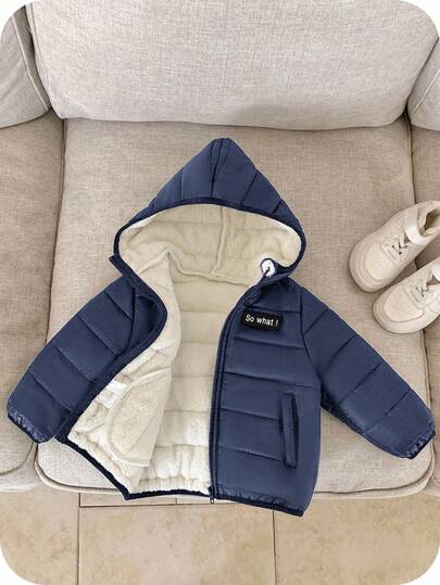 SHEIN 男婴黑色冬季保暖连帽拉链羽绒服，休闲百搭，柔软舒适，适合雪地玩耍