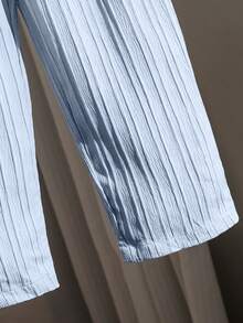 SHEIN 2 件装 小男孩 男孩休闲运动学院度假 带纹理面料 立领衬衫和裤子 适合儿童服装 小男孩衣服 返校男孩套装 适合生日派对、晚会、表演、婚礼、洗礼、开幕式 适合日常穿着 适合上学 适合旅行 适合运动 适合春夏季节 - 淺藍色 - 查看 6