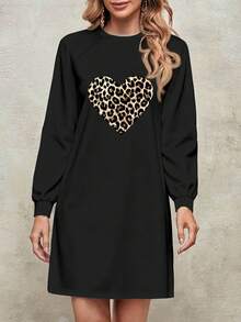 SHEIN LUNE 女士豹纹爱心图案圆领长袖休闲宽松连衣裙 - 白色 - 查看 5