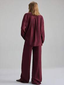 Ontre 2026春夏新款女士两件套，舒适面料，梭织材质，酒红色，宽松版型，长袖V领上衣，阔腿裤，优雅百搭，适合通勤、休闲等场合，V领上衣，长袖衬衫，阔腿裤，时尚搭配女士两件套 - 酒紅色 - 查看 9