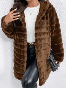 SHEIN Clasi Giacca con cappuccio in pelliccia sintetica di lusso casual per donne taglie forti