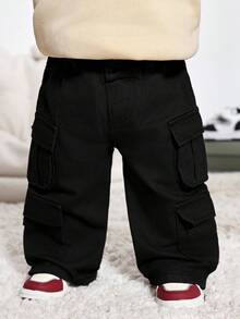 SHEIN 幼兒/嬰兒男童復古設計做舊多口袋寬鬆版型棕色口袋牛仔褲，休閒嬰兒秋冬戶外穿著衣物 - 黑色 - 查看 4