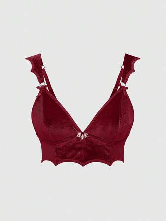 Gothic Style Velvet Bat Shaped Metal Pendant Triangle Cup Wireless Bra