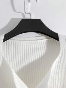 Franclia Women's Autumn/Winter New Elegant French Style Casual Refined Gentle Petite Slim Fit Metal Letter Pullover Sweater Top - White - View 6