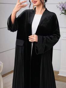 Al Najma 秋冬季时尚优雅黑色丝绒拼接褶裥喇叭袖开襟女式外套 - 黑色 - 查看 6