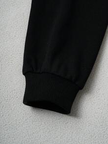 Transformers X SHEIN Set de sudadera y pantalón de chándal de punto con estampado de robot de cuello redondo y hombros caídos para niño preadolescente - Negro - Ver 5