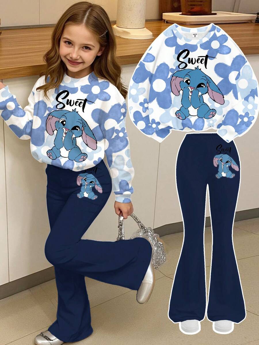 SHEIN Leap Crew 可爱卡通蓝色兔子针织图案,蓝色渐变花卉,少女针织圆领字母印花宽松卫衣和喇叭裤两件套休闲套装 - 彩色 - 查看 1