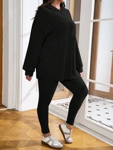 SHEIN Essnce 大码女装秋冬时尚休闲宽松高弹舒适日常保暖磨毛连帽长袖T恤和打底裤两件套，黑色，秋季服装，机场穿搭，裤装套装，简约风格 - 黑色 - 查看 3