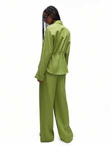 EMERY ROSE Set de 2 piezas: Camisa con botones ocultos, cintura con lazo y puños acampanados + Pantalones de pierna ancha con cintura elástica - Verde - Ver 3