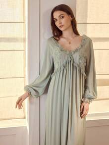MOTF PREMIUM EMBROIDERY CONTRAST LACE SLEEP DRESS - Green - View 7