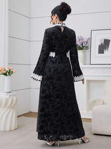 Al Najma Casual Retro Long Sleeve Waist Cinched Women's Arabic Style Dress - Black - View 2