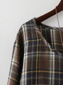 Linhara 加大码女式 V 领长袖 T 恤，适合通勤和休闲外出穿着 - 彩色 - 查看 5