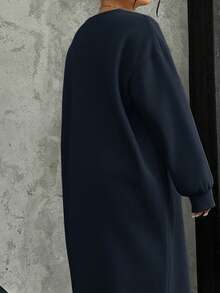 SHEIN EZwear 大码宽松休闲长款抓绒卫衣连衣裙，适合秋冬季节、圣诞节、新年、感恩节、派对、婚礼、海滩、毕业典礼等场合，时尚优雅，休闲百搭，适合外出、约会、预约、通勤等各种场合。宽松长袖连衣裙 - 藏蓝色 - 查看 7