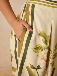 Travachic Mono sin mangas con estampado floral tropical elegante y bolsillos para mujeres de talla grande, adecuado para vacaciones y playa - Verde - Ver 7